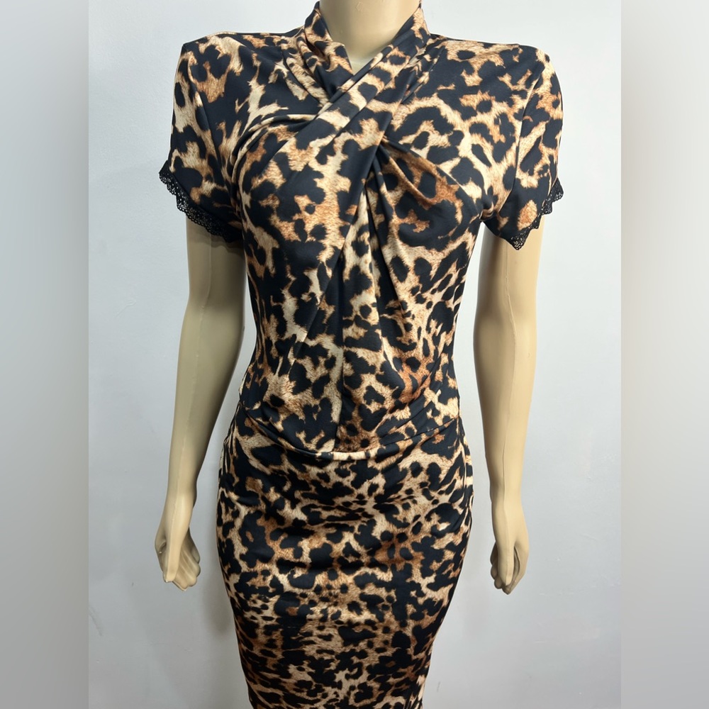 Venus Animal Print dress size M - Picture 1 of 10